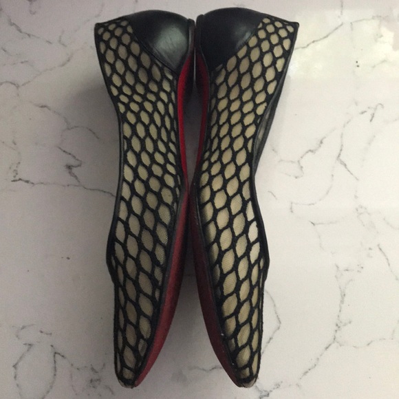 Authentic Christian Louboutin pointy toe mesh flat - Picture 4 of 7
